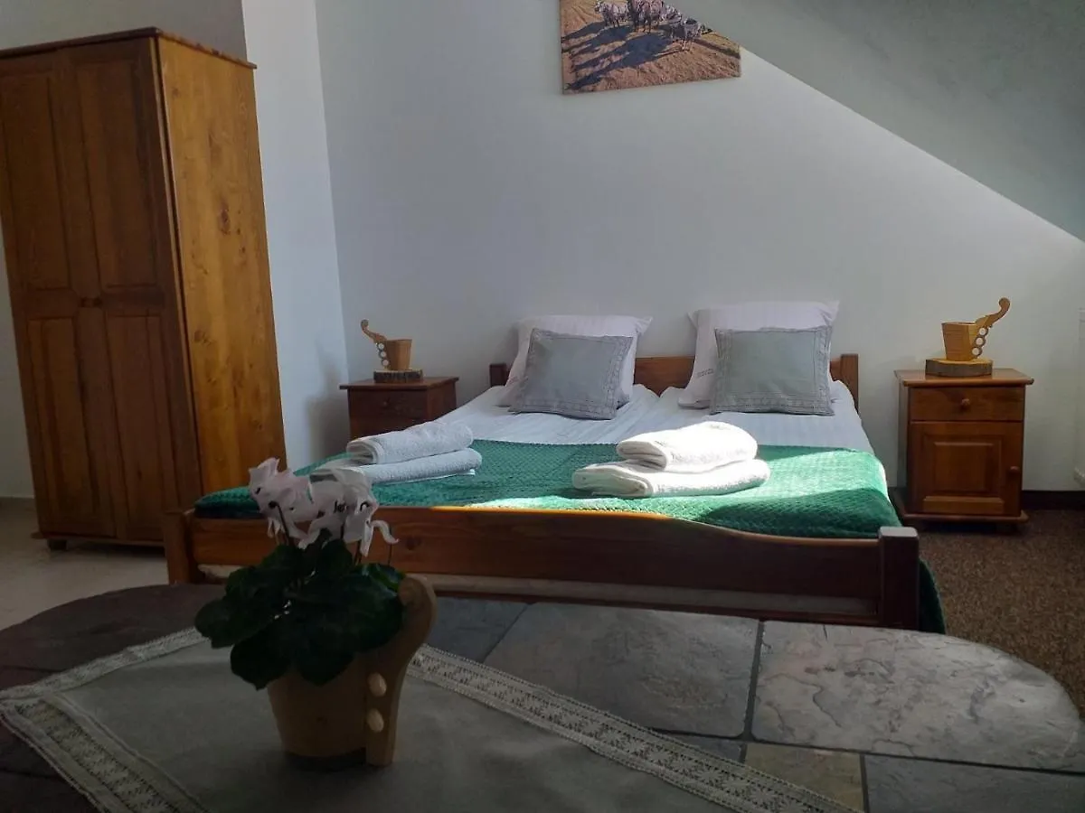 Karczma Mikuda Bed & Breakfast Zakopane Poland